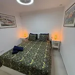 Comfortable Spacious Flat Near Station Appartement *