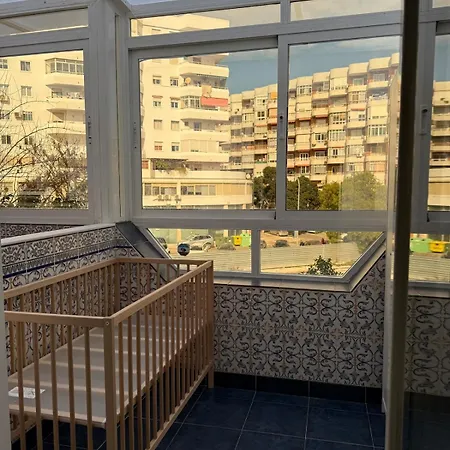 Comfortable Spacious Flat Near Station * Torremolinos