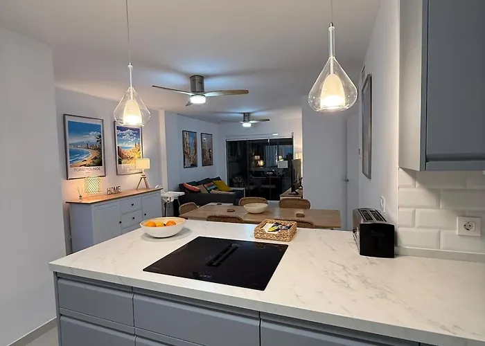 Comfortable Spacious Flat Near Station *