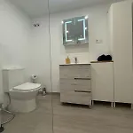 아파트 Comfortable Spacious Flat Near Station