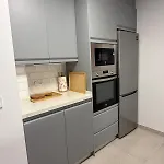 아파트 Comfortable Spacious Flat Near Station 토레몰리노스